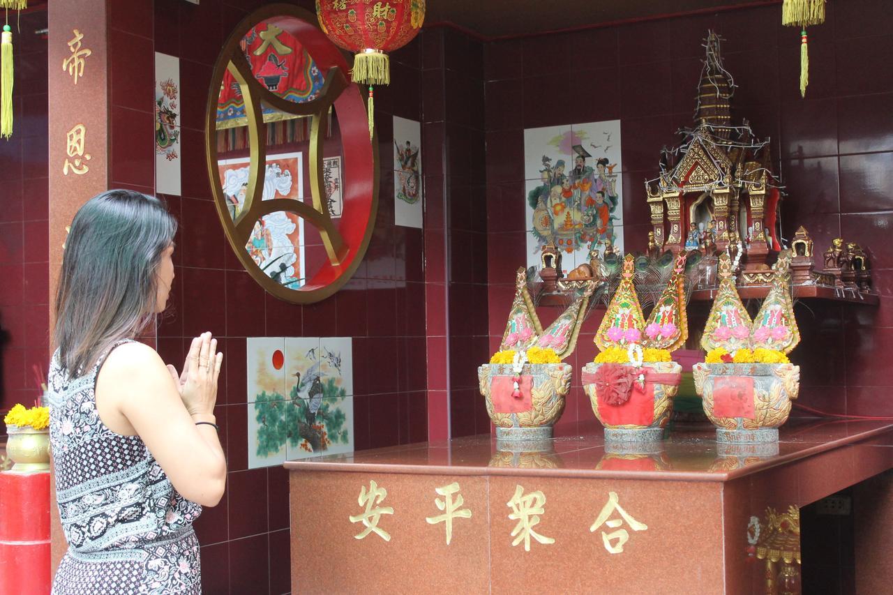 The Oasis Hostel Chinatown (Adults Only) Bangkok Exterior foto