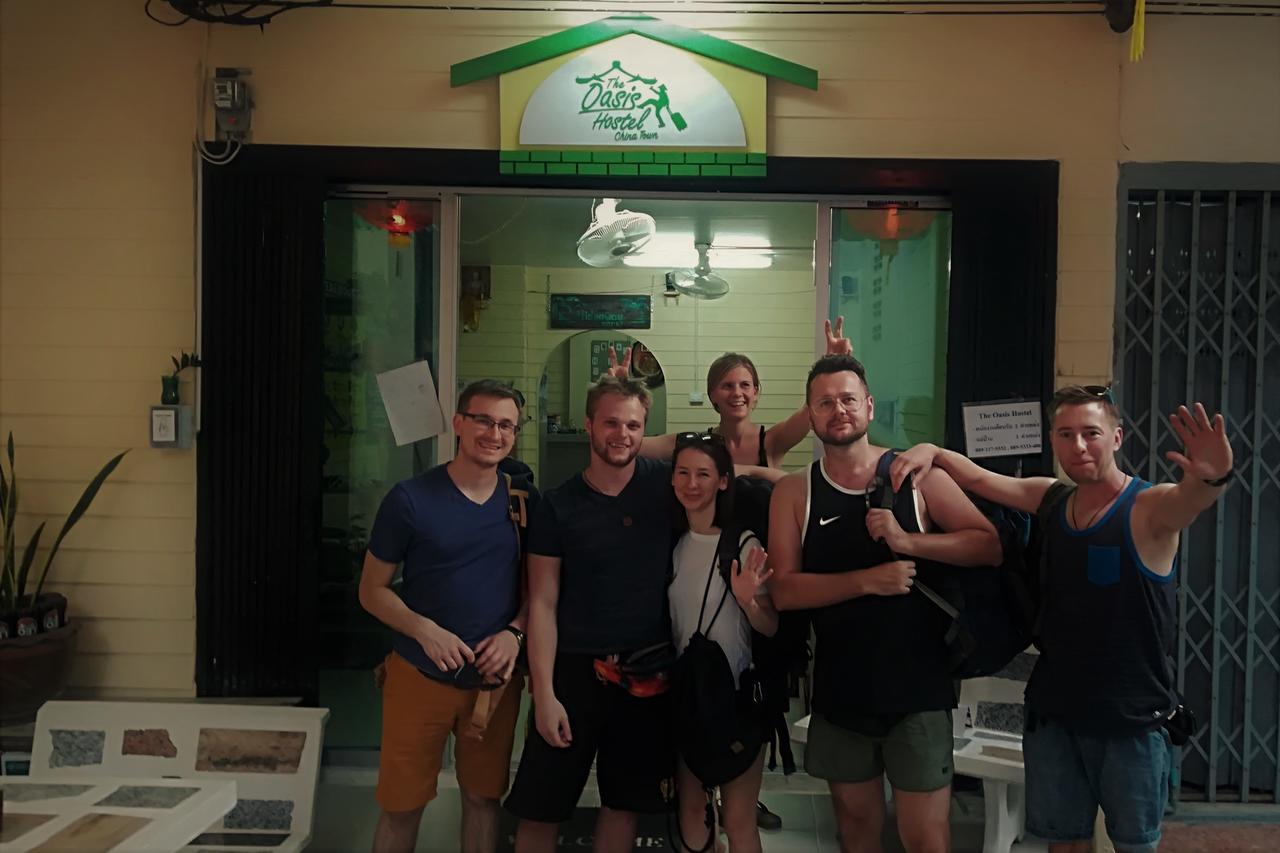 The Oasis Hostel Chinatown (Adults Only) Bangkok Exterior foto