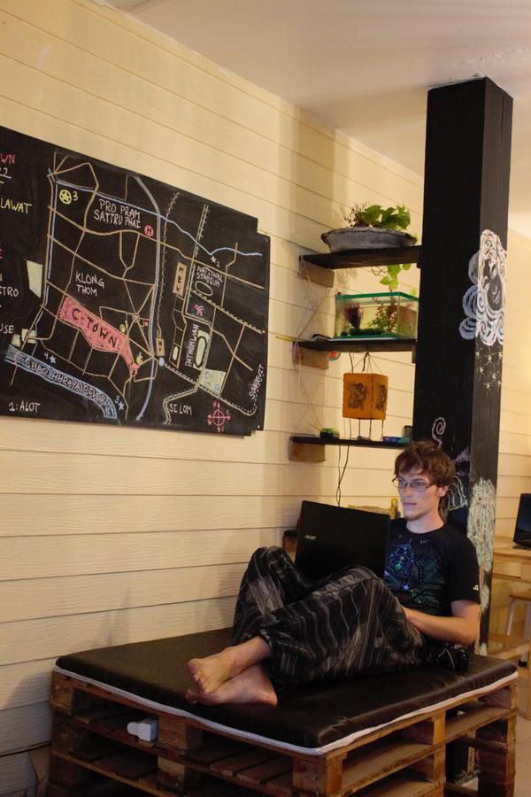 The Oasis Hostel Chinatown (Adults Only) Bangkok Zimmer foto